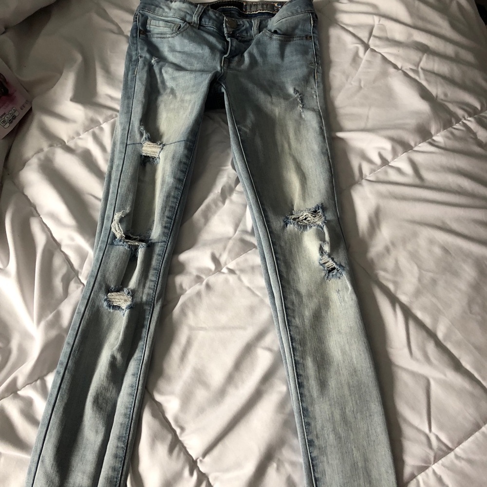 Distressed Skinny Jeans